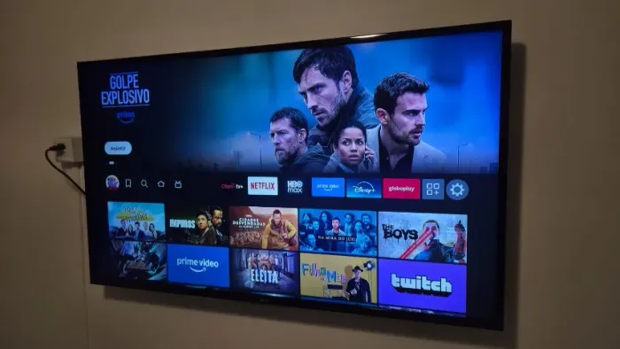 TV LG 49 polegadas, 4K (LEIA O ANÚNCIO)