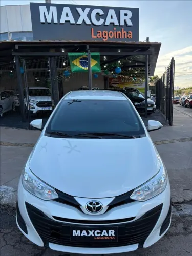 Toyota Yaris XL Live Sedan 1.5 Flex 16V 4P AUT 2021