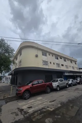 Apartamento em Excelente Localização - Aceito Veículo/Imóvel como Parte do Pagamento