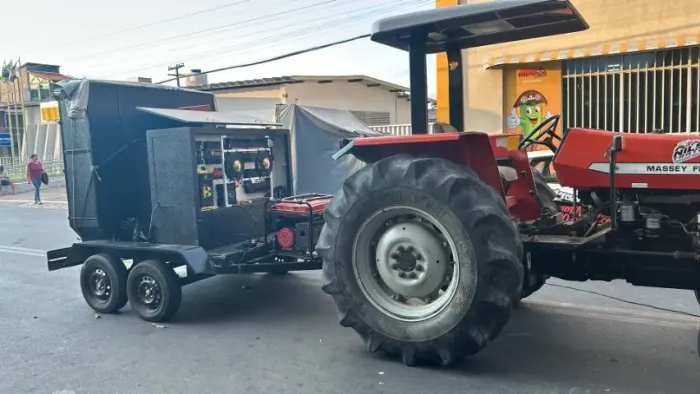 Paredão de som automotivo