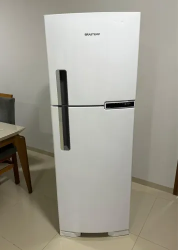 Geladeira Bratemp 
