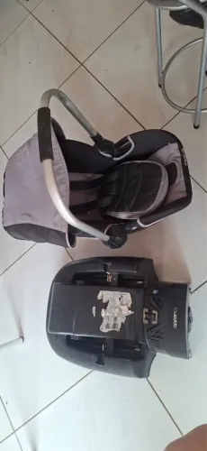 ? Bebê Conforto Kiddo + Base Automotiva - R$ 400