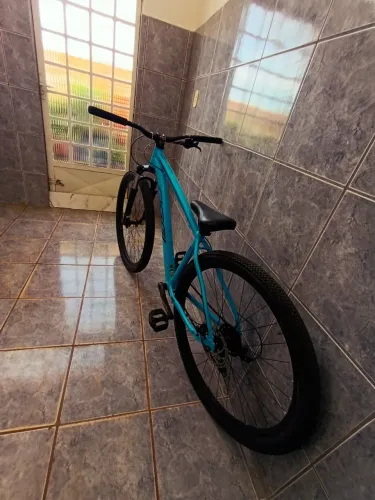 Vendo ou troco peças de bike