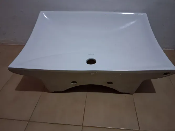 Pia lavatório de louça para banheiro 60×43