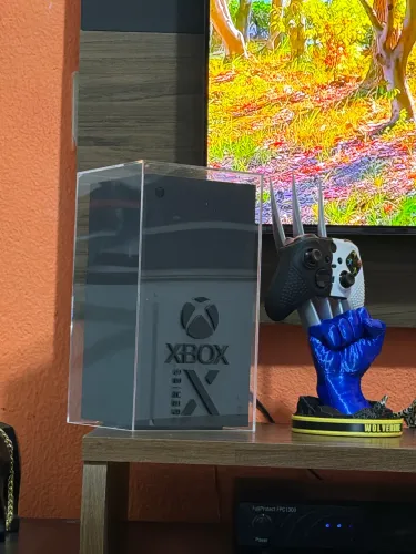 Xbox series x usado pouco com 2 controle 1 sendo 0 controle elite Xbox