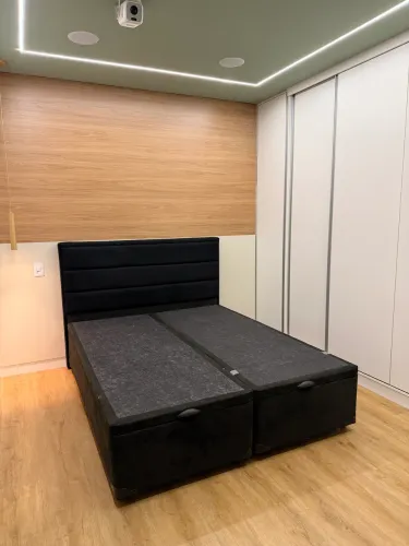 Cama box queen com cabeceira