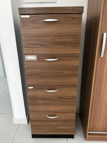 ARMÁRIO COM GAVETA P/ ARQUIVOS