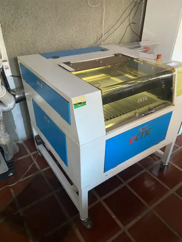 Corte laser cnc L560 ecnc