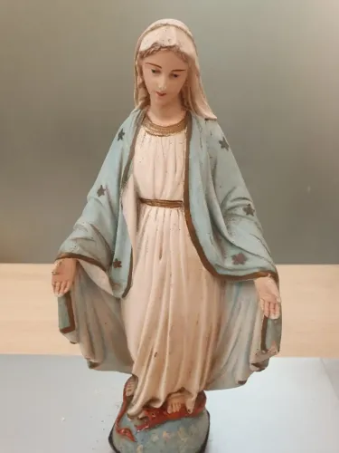 Nossa Senhora Das Graças em Gesso Maciço com 30cm