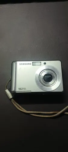 Camera digital Samsung antiga tipo cybershot y2k