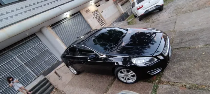 Volvo S60 T-5 2.0 240cv 4P 2012