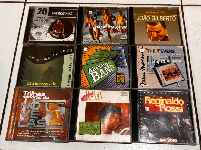Coleção com 280 CDs Originais - Roberto Carlos, Zé Ramalho, ABBA e Raridades.
