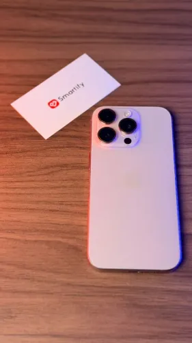 iPhone 16 Pro: - 128GB de memória interna - Cor: Desert (92%) | LOJA FÍSICA EM CURITIBA!