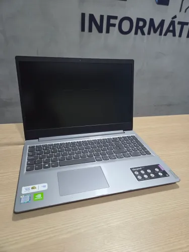 Notebook Lenovo i7 8 geração/ 8gb de ram e Placa de vídeo Nvidia