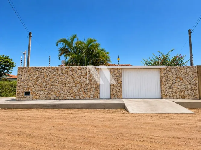 Casa com 2 quartos em Cajupiranga Parnamirim