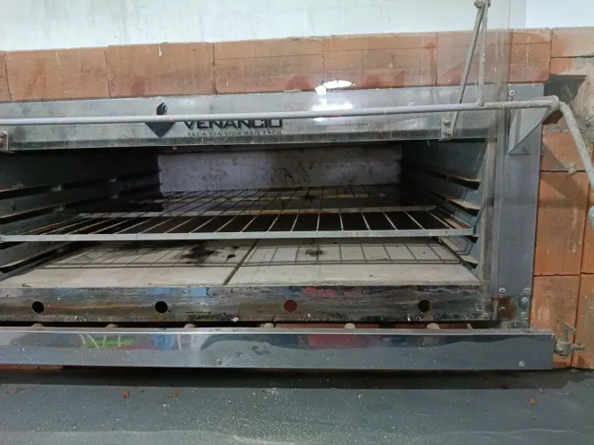 Vende se maquinários para lanchonete 
