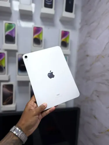 IPAD 10 - 64 SILVER<br>?2.199