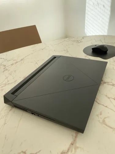 Notebook Gamer Dell G15 15,6" i7