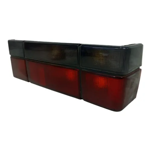 Lanterna Direita Vw Gol Quadrado 1988 1989 1990 1991 A 1995 Direito/passageiro