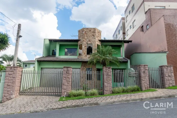 Sobrado alto padrão à venda no Jardim Busmayer