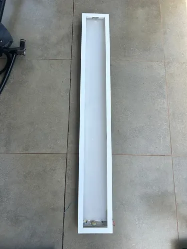 Luminária retangular