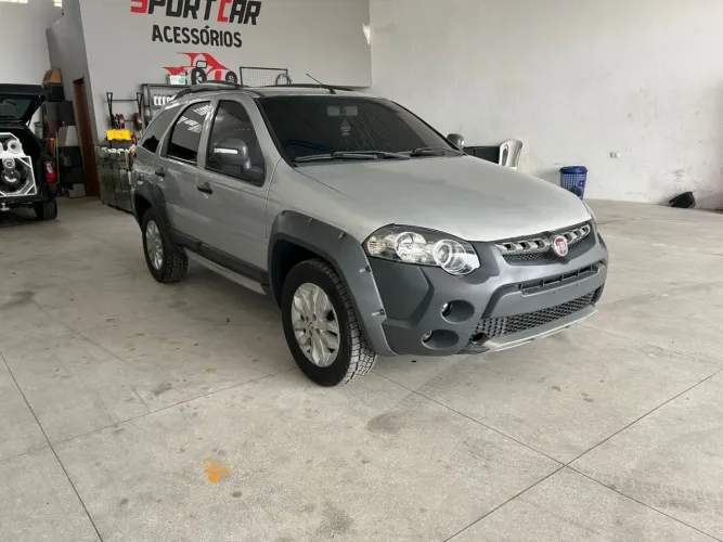 Fiat Palio Week. Adv. Dualogic 1.8 Flex 2013
