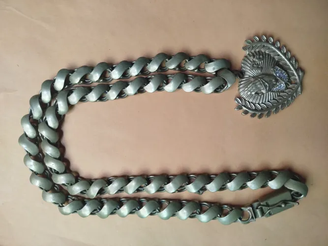 Oferta de Corrente dourada