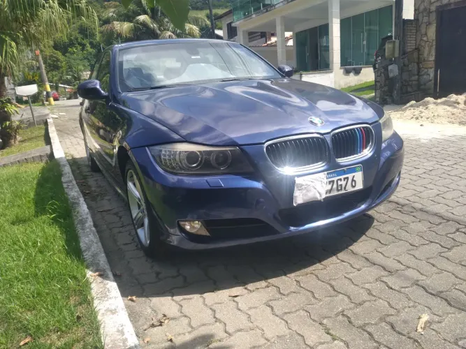 BMW 320I A 2012