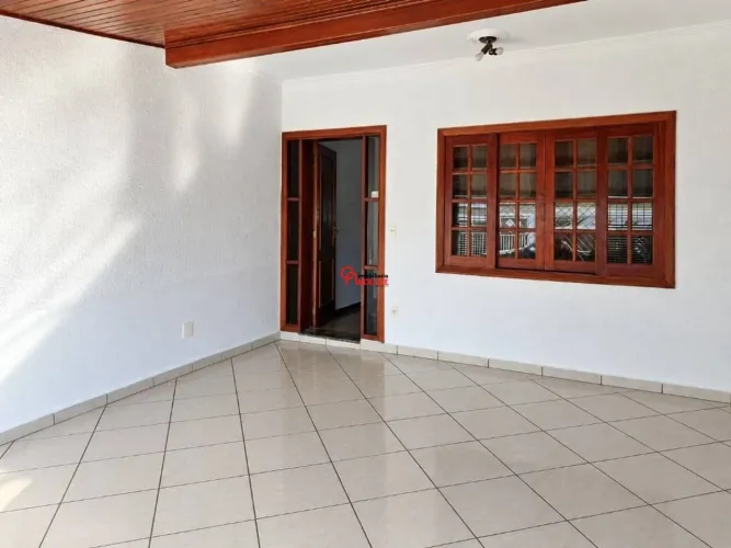Casa com 3 dormitórios para alugar, 150 m² por R$ 3.600/mês - Jardim Ipiranga - Americana/