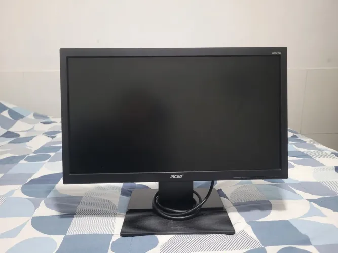 Monitor Acer V206HQL