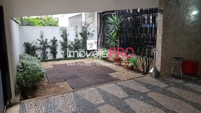 Sobrado comercial na Vila Mariana.