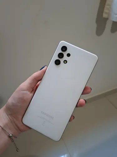 Samsung Galaxy A32 128 GB | 4GB RAM