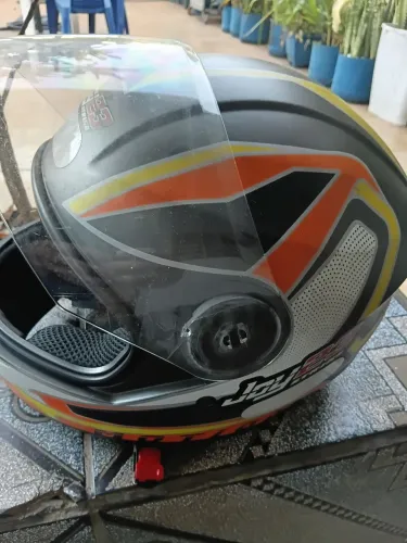Capacete excelente