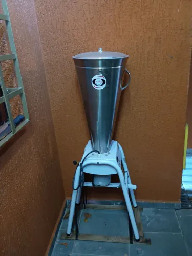 Liquidificador Industrial Basculante 25 litros
