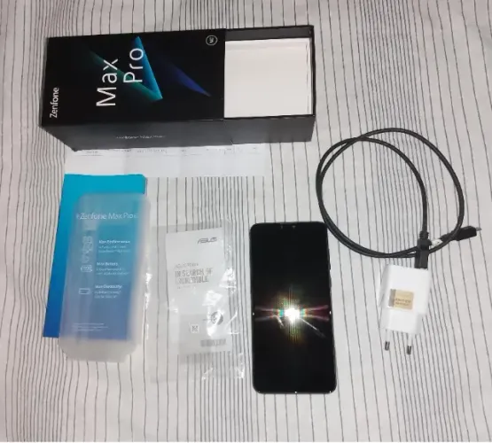 Asus Max Pro M2 6GB RAM 64GB Armazenamento