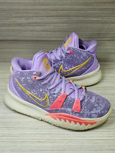 Nike Kyrie 7 "Daughters"