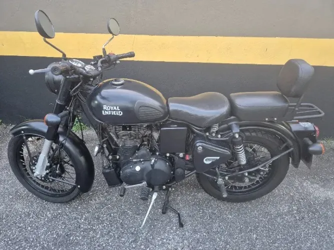 Royal Enfield Classic 500
