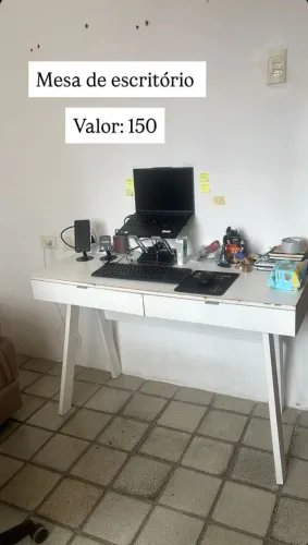 mesa de escritorio (medidas 120x45)
