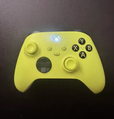 Controle Xbox Séries X Eletric Volt Verde Limão