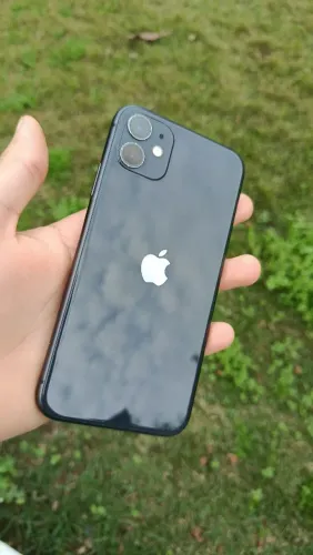 iPhone 11 128gb faço envio para todo o Brasil pela Olx pay