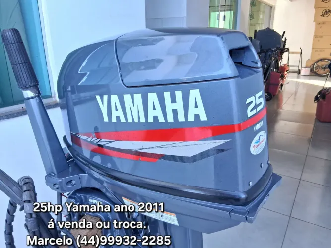 Motor de popa 25hp Yamaha ano 2011,conservado por menor valor ou parcelo em 21x no cartao