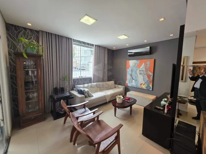 Casa à venda, 4 quartos, 1 suíte, 2 vagas, Santa Efigênia - Belo Horizonte/MG