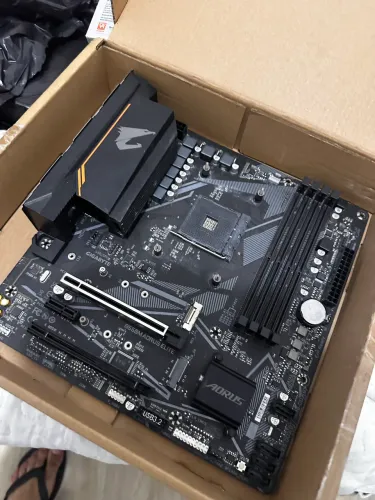 Kit upgrade ryzen 5500 + B550 aorus