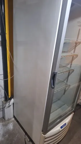 Geladeira Expositora Metal Frio 497L