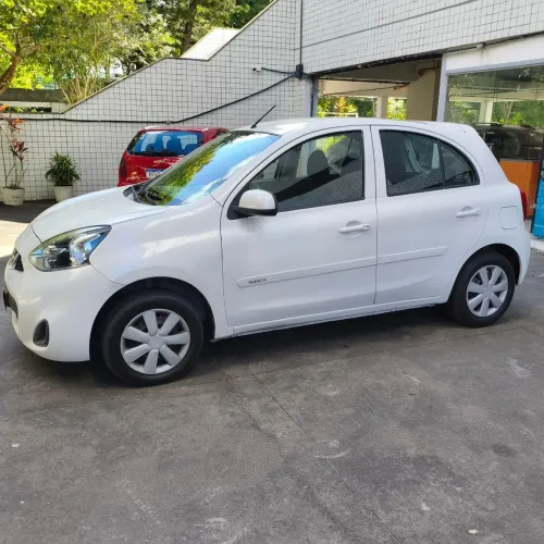 Nissan March S 1.6 16V Flex Fuel 5P 2016
