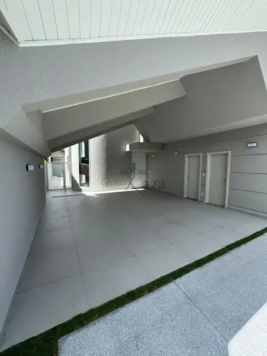 Casa em Condomínio - Condomínio Esplanada do Sol - Residencial Esplanada do Sol - 4 Dormit