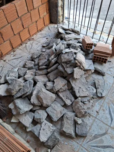 Pedras decorativas usadas