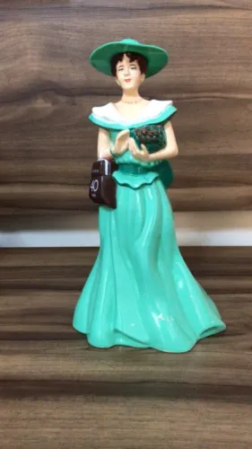 Bonecas porcelana (valor unitário)