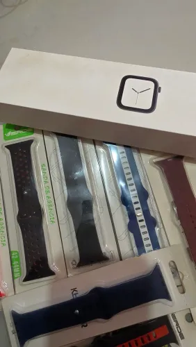 apple watch serei 4÷celular+GPS 44mm