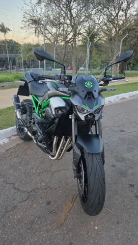 KAWASAKI Z900 2025/2026